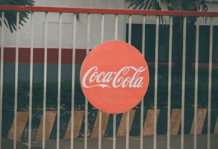 digital product comparison queries