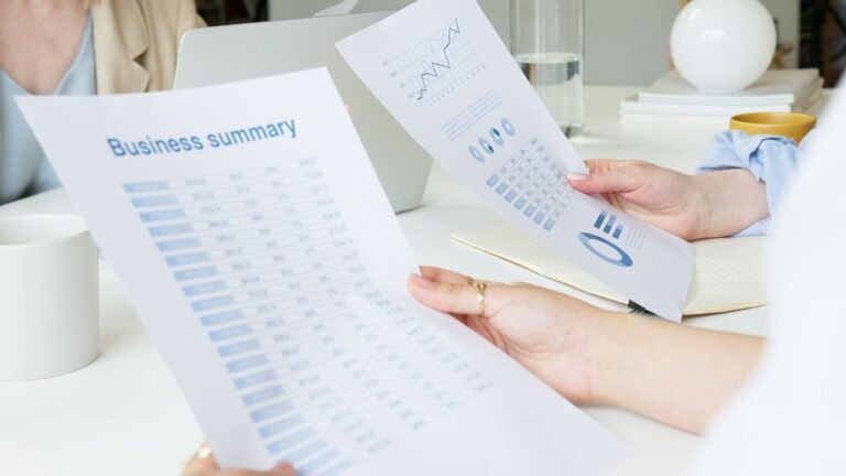 digital query structure analysis authors identified